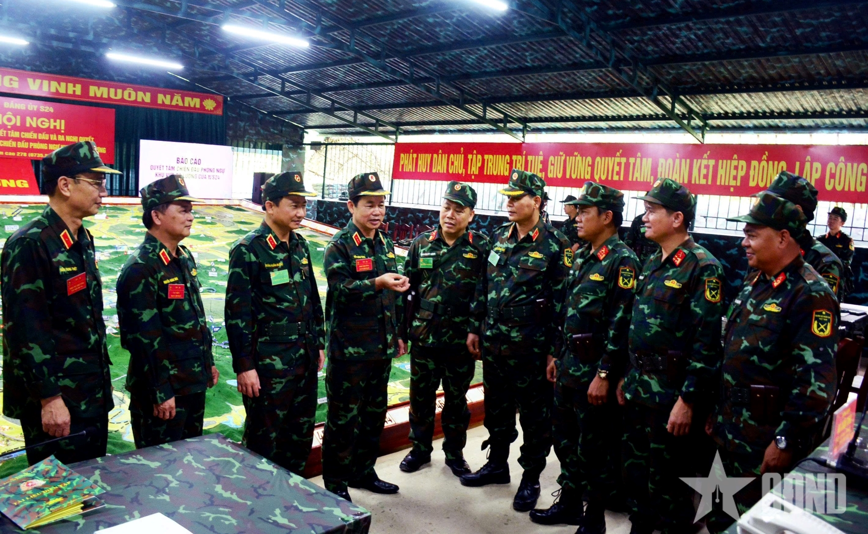 Thống nhất nhận thức và hành động